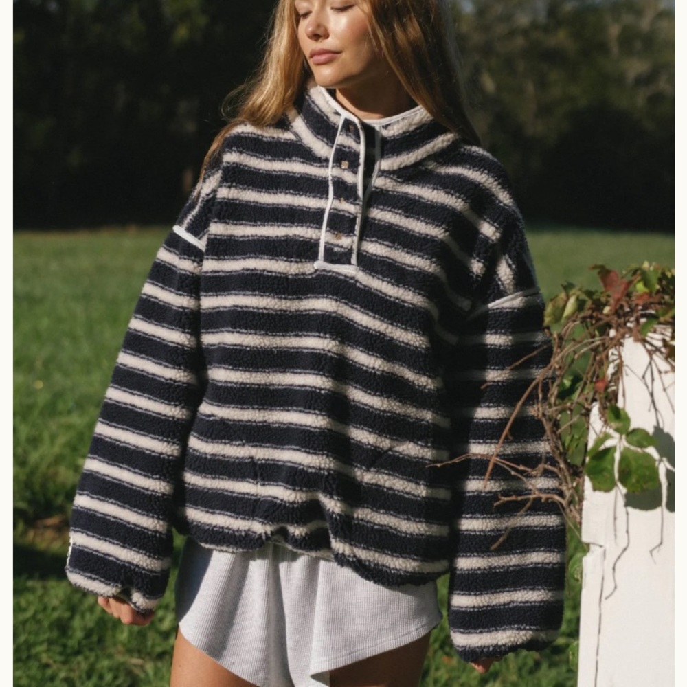 NWT Eleven Eleven STRIPED FLEECE PULLOVER